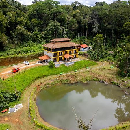 The Hosteller Coorg Rainforest, Madikeri Exteriör bild