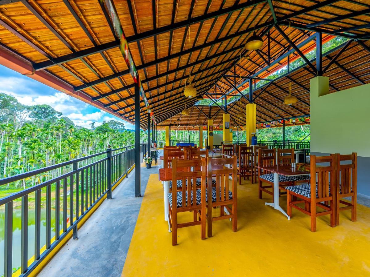 The Hosteller Coorg Rainforest, Madikeri Exteriör bild