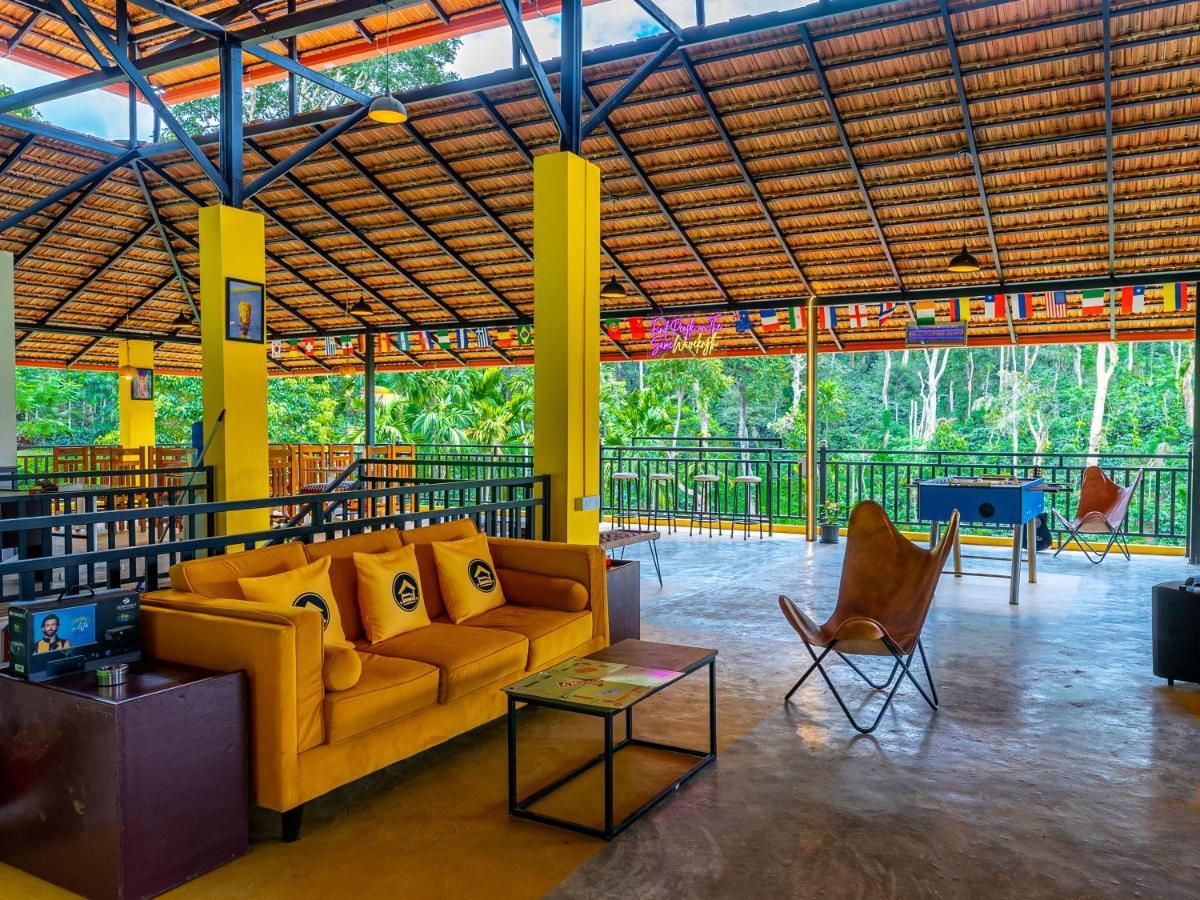 The Hosteller Coorg Rainforest, Madikeri Exteriör bild