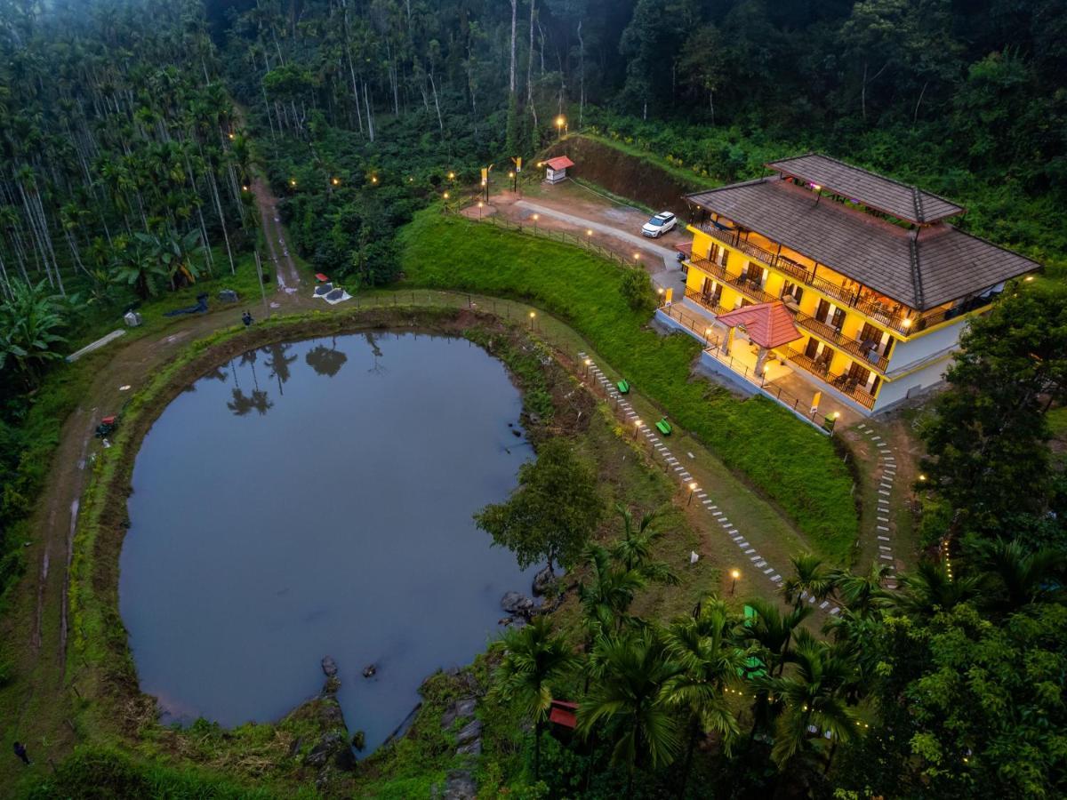 The Hosteller Coorg Rainforest, Madikeri Exteriör bild